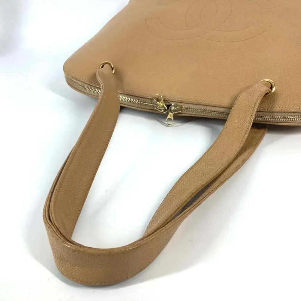 CHANEL Vintage Cream Caviar Leather Logo Shoulder Bag